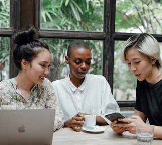 pexels-ketut-subiyanto-4350214