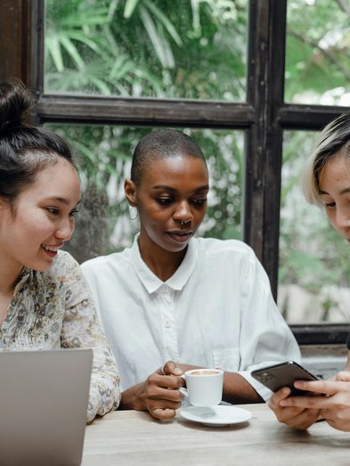 pexels-ketut-subiyanto-4350214